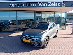 Volkswagen T-Roc - 2.0 TSI 4Motion R-Line Business+ Automaat, 3x R-line, Pano, Virtual cockpit, Carplay, PDC,