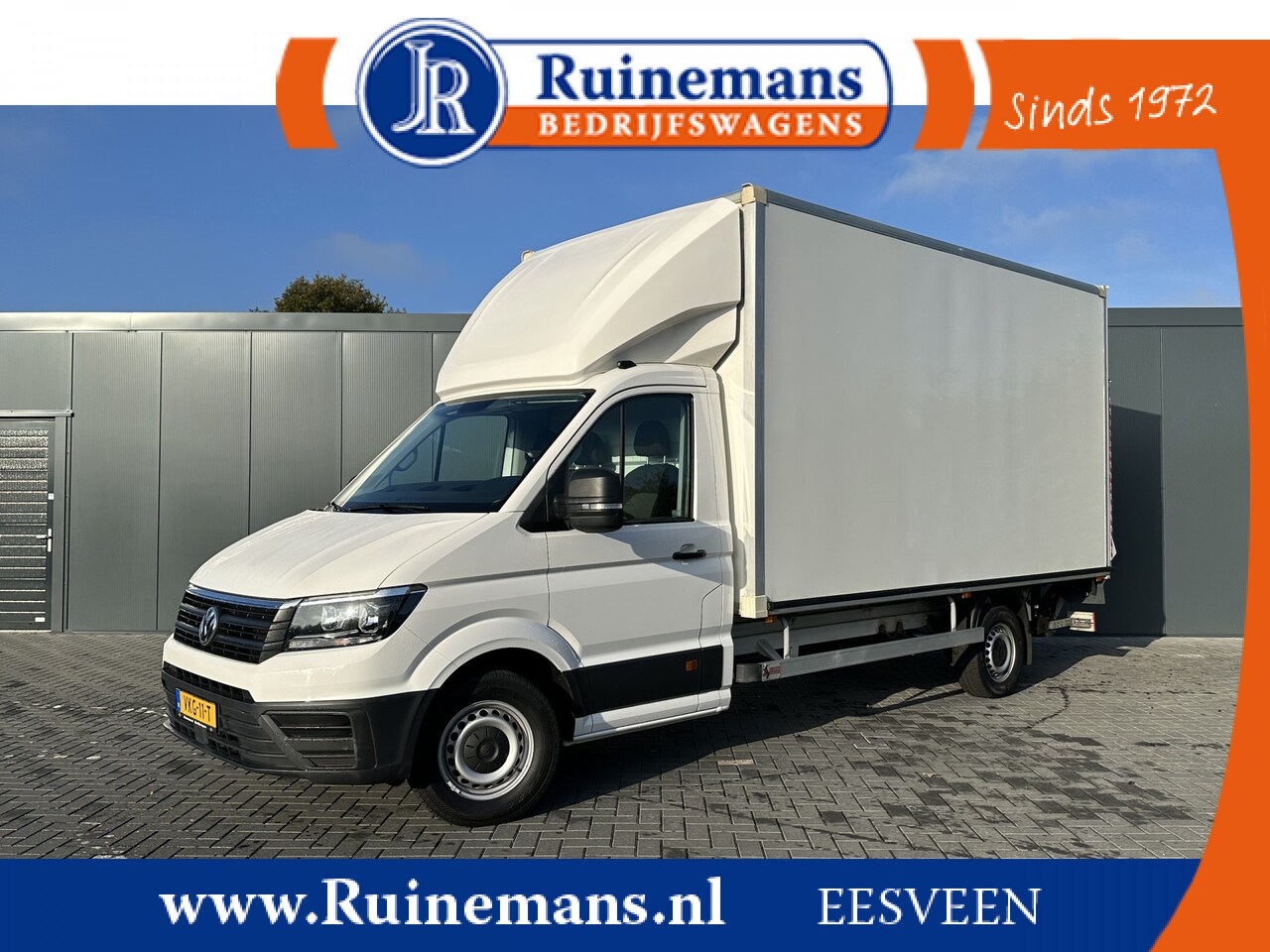 Volkswagen Crafter - 2.0 TDI 123 PK / RWD / HYDR. LAADKLEP / BAKWAGEN / AIRCO / CRUISE / MEUBELBAK - AutoWereld.nl