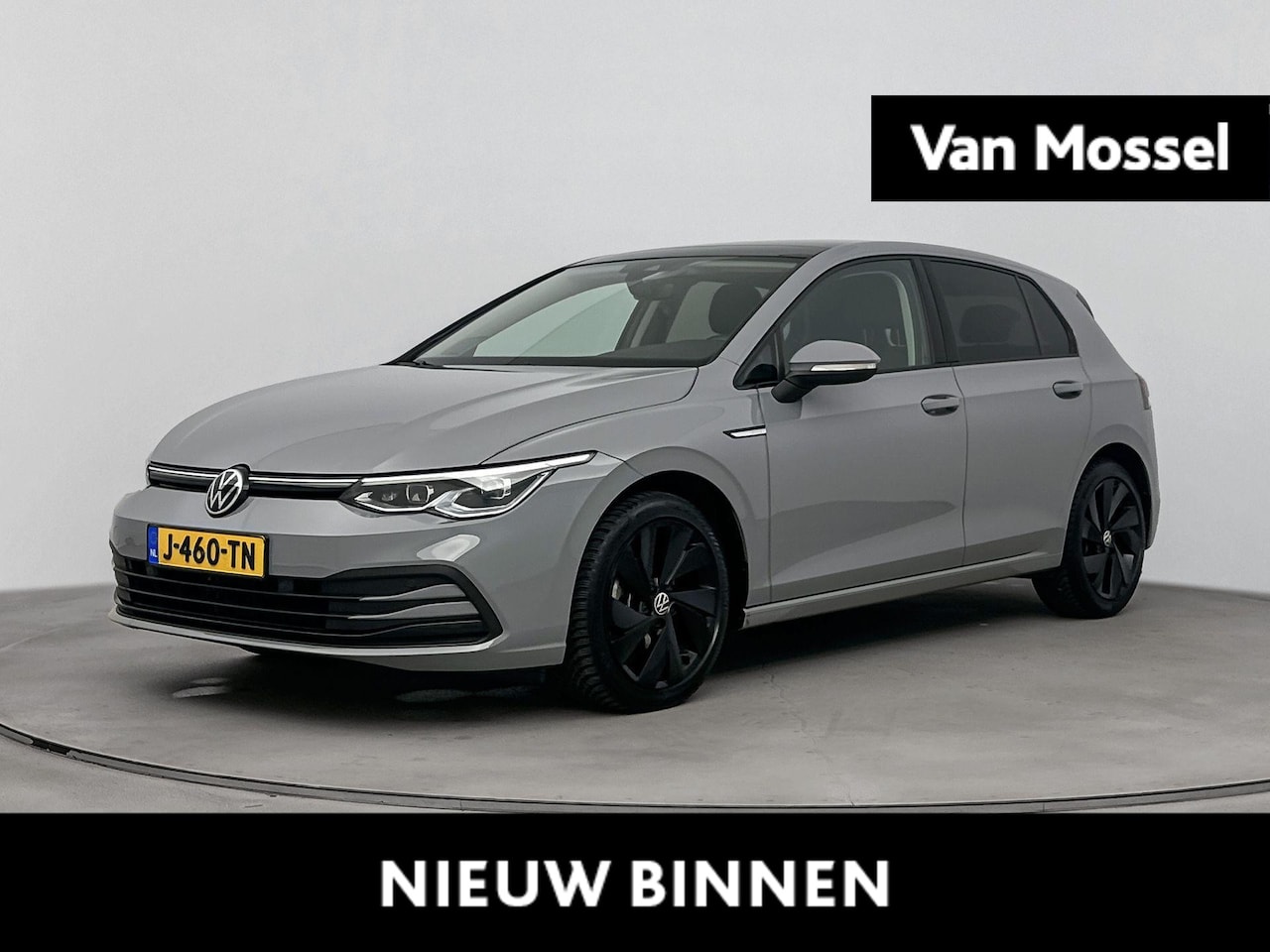 Volkswagen Golf - 1.5 eTSI Style | Automaat | Navigatie | Stoel/stuur verwarming | Panorama dak | 17 Inch Zw - AutoWereld.nl