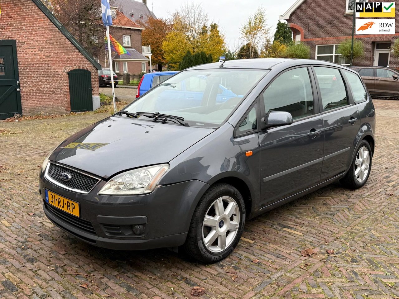 Ford Focus C-Max - 1.6-16V Futura/AIRCO/TREKHAAK/135DKM N.A.P./100% ONDERHOUDEN - AutoWereld.nl