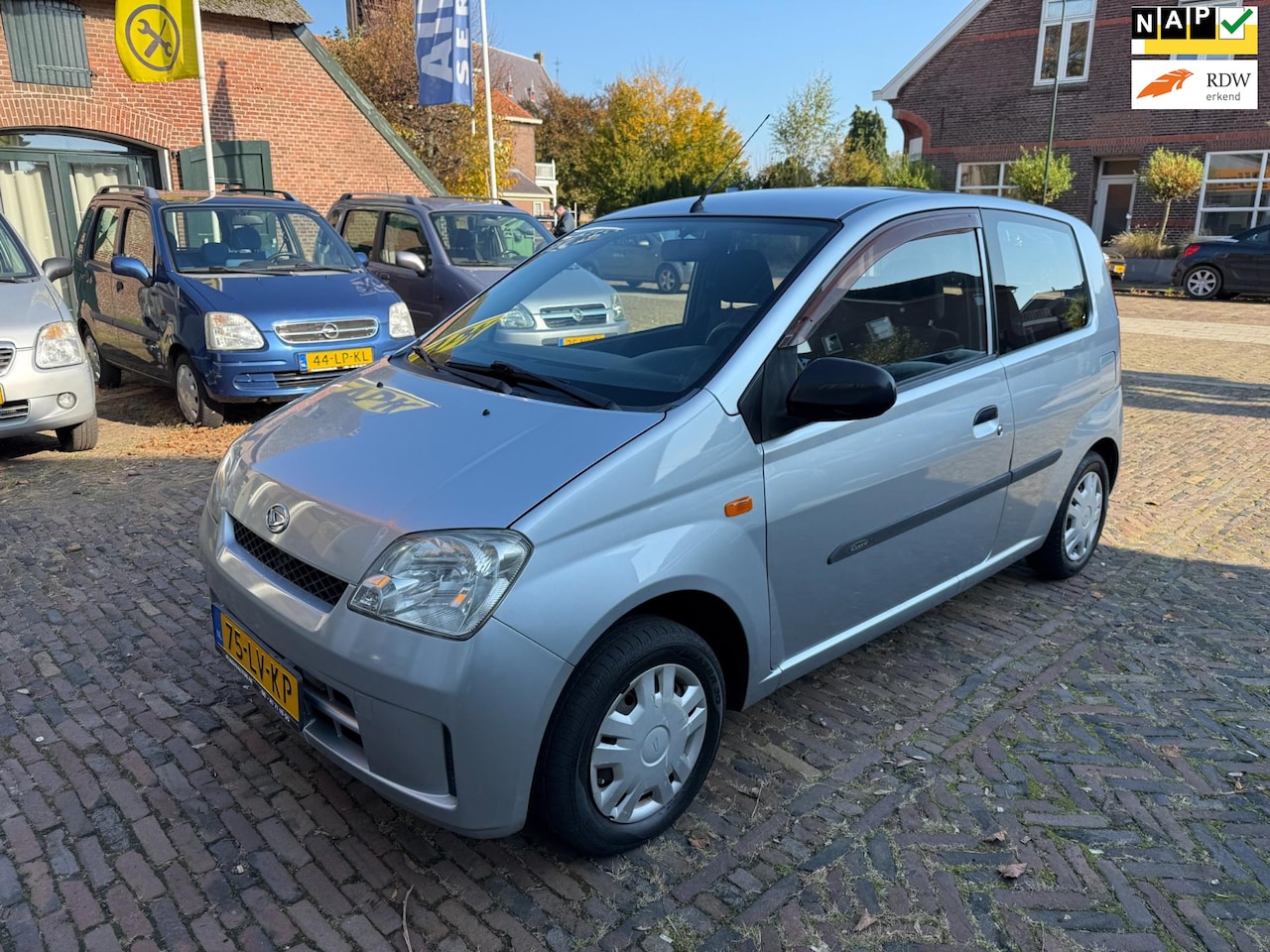 Daihatsu Cuore - 1.0-12V Tokyo/Automaat/NIEUWE APK/1STE EIGENAAR!/N.A.P./Mooie auto - AutoWereld.nl