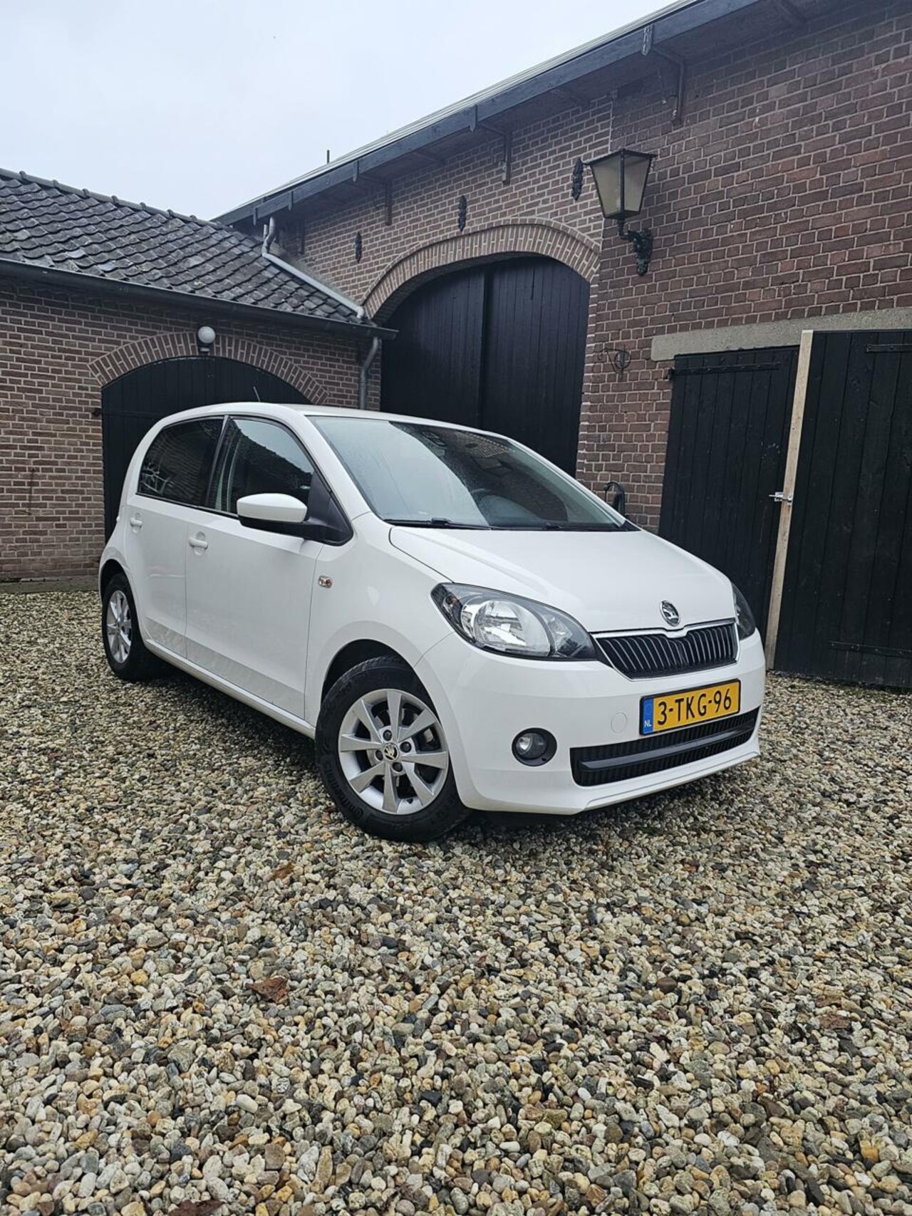 Skoda Citigo - Airco | 5-deurs | cruisecontrol | 3e eig - AutoWereld.nl