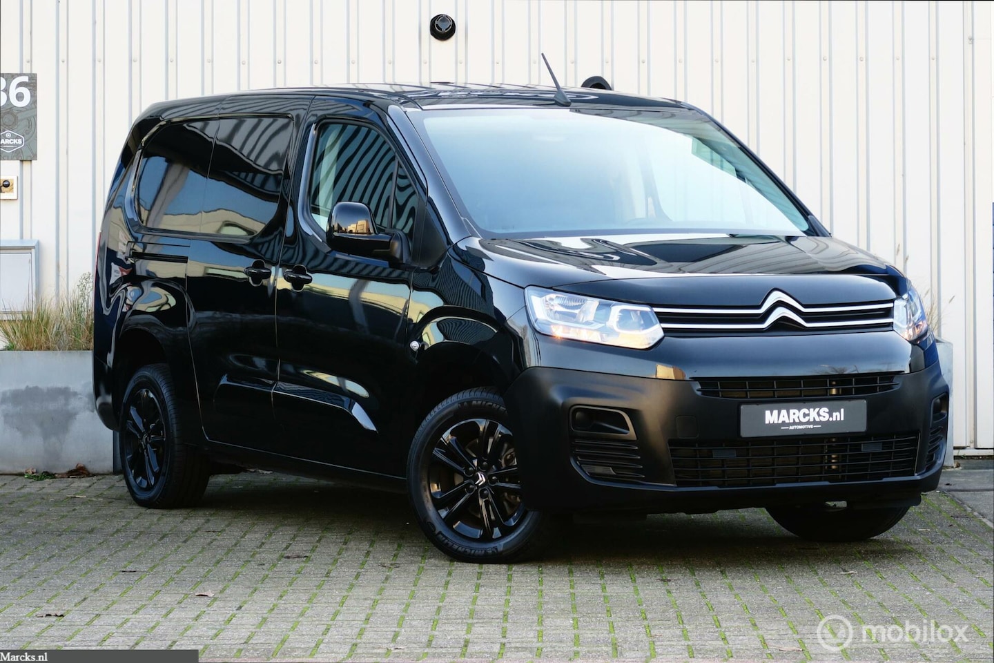 Citroën Berlingo - bestel 1.5 BlueHDi 130 EAT8 S&S L2 - AutoWereld.nl