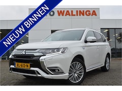 Mitsubishi Outlander - 2.4 PHEV Intense+ Schuif/-kanteldak | Keyless | a.Camera | Carplay | LED koplampen | Stuur