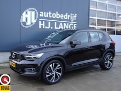 Volvo XC40 - 2.0 T4 AWD R-Design