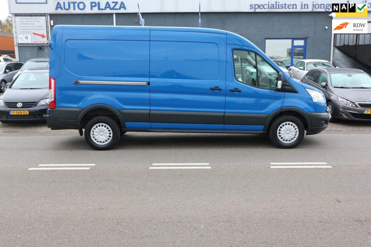 Ford Transit - 350 2.2 TDCI L3H2 KEURIGE BUS ! ! ! - AutoWereld.nl