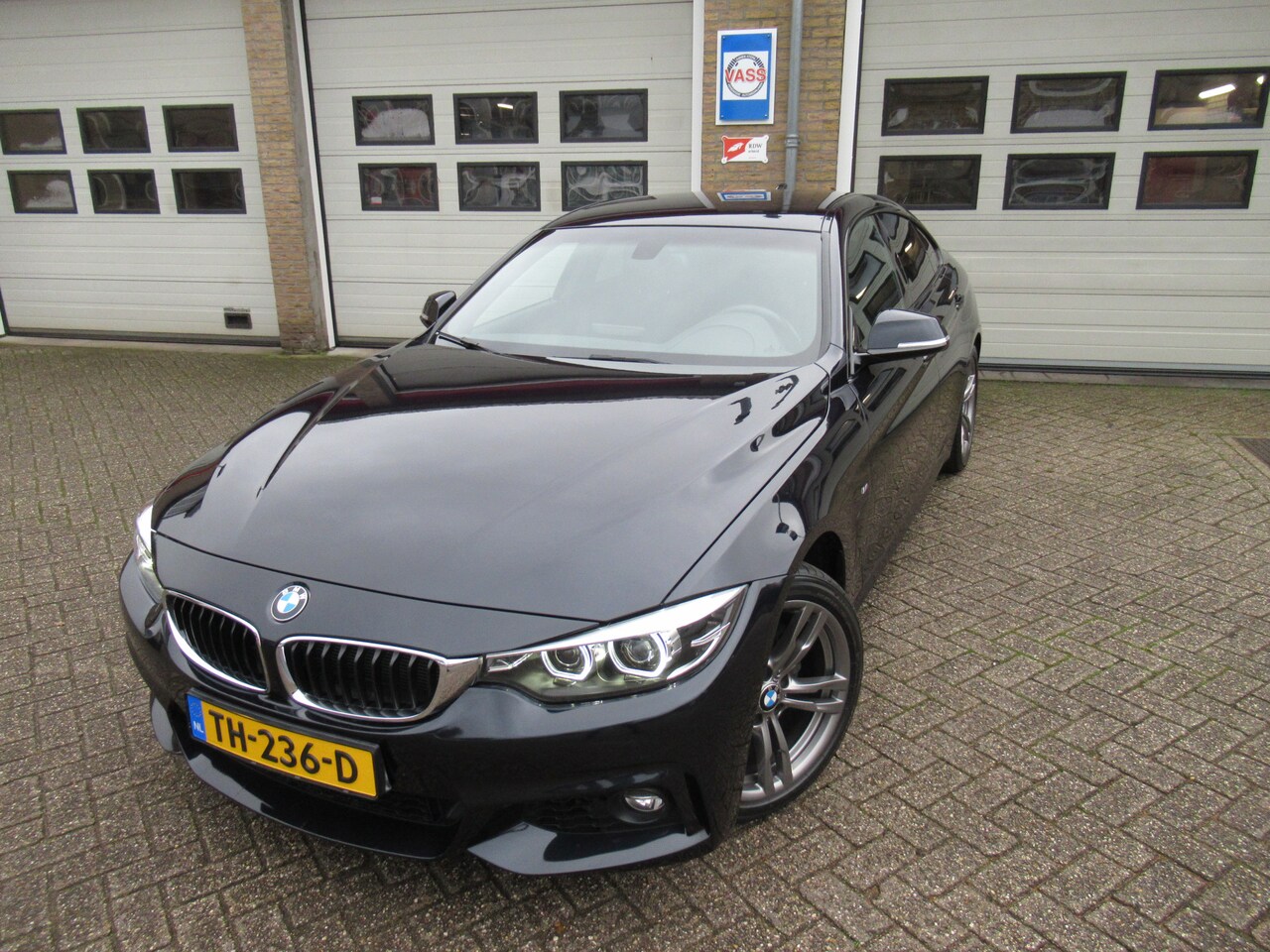 BMW 4-serie Gran Coupé - 418i Executive M-sport - AutoWereld.nl