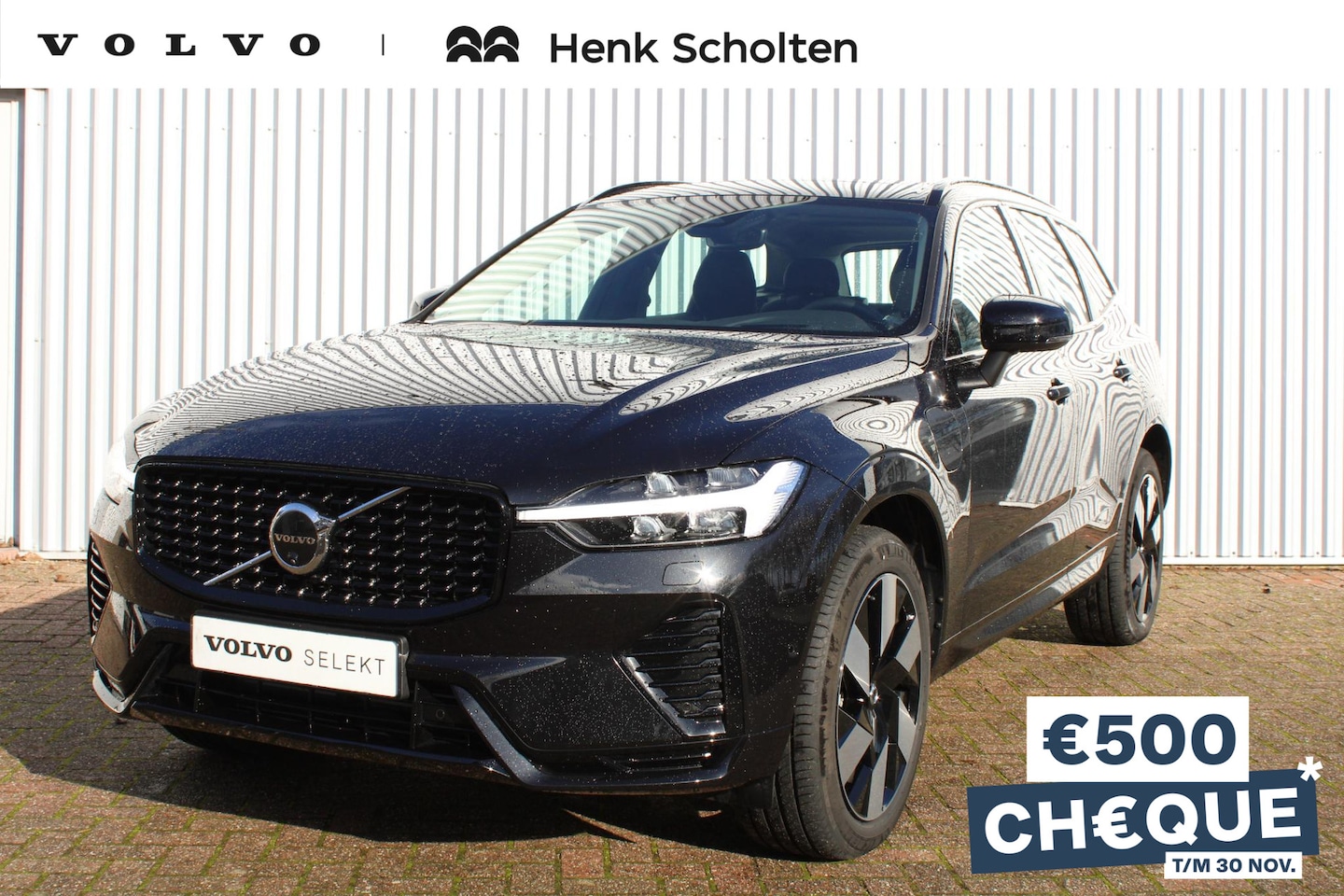 Volvo XC60 - T6 AUT8 350PK AWD Ultimate Dark, 360 Graden Camera, Verwarmbare Voor en Achter Stoelen, Ke - AutoWereld.nl