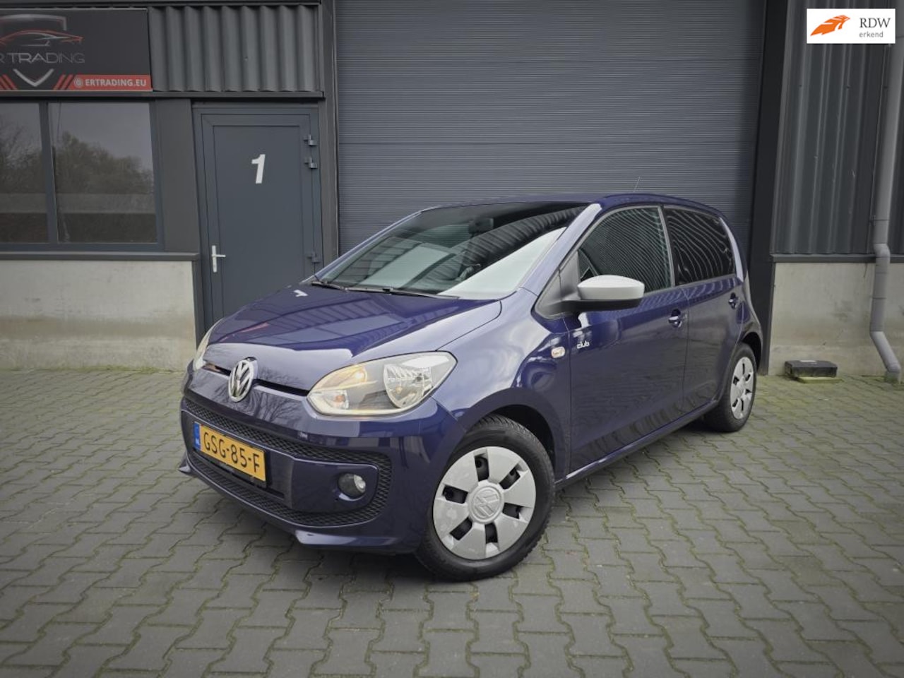 Volkswagen Up! - 1.0 high up! Club / Navi / Bluetooth / Airco / Luxe uitvoering - AutoWereld.nl