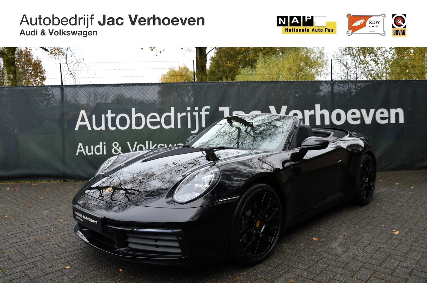 Porsche 911 Cabrio - 3.0 Carrera S 450pk|Black Optik|Chrono|360 Cam|Stoelvenitlatie|Automaat| - AutoWereld.nl