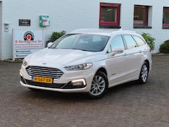 Ford Mondeo Wagon - 2.0 HEV 187pk eCVT Titanium/ Parelmoer wit/ Adaptieve cruise/ Keyless entry/ Camera achter