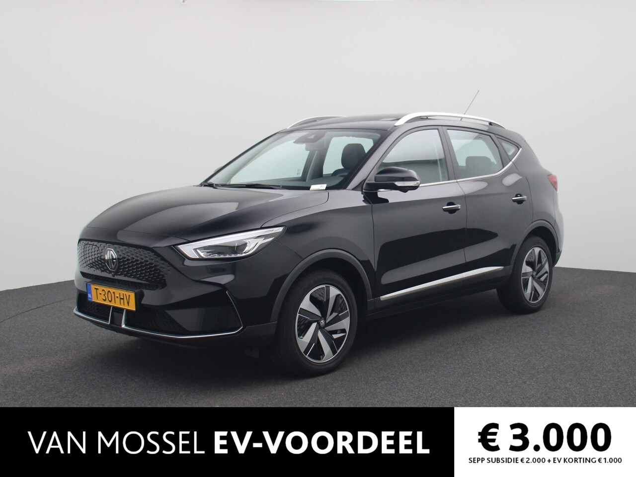 MG ZS - EV Standard Range Luxury 50 kWh | Leder | Navi | Cam | ECC | Schuifdak | PDC | LED | - AutoWereld.nl