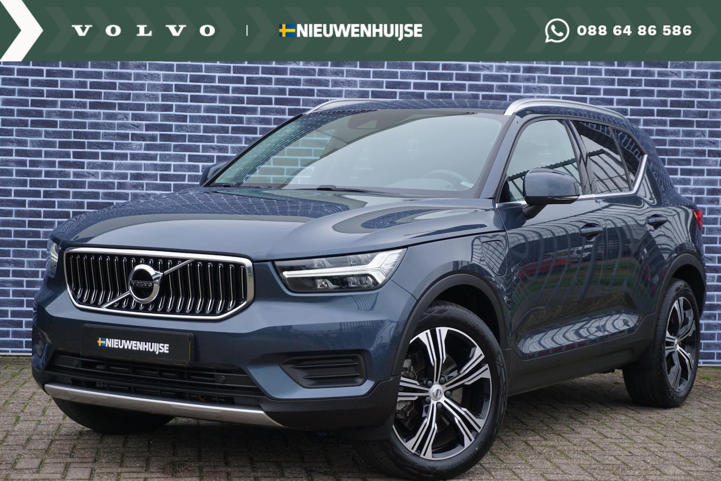 Volvo XC40 - 1.5 T4 Recharge Inscription | Trekhaak | Adaptieve Cruise controle | Leder | Stoel + Stuur - AutoWereld.nl