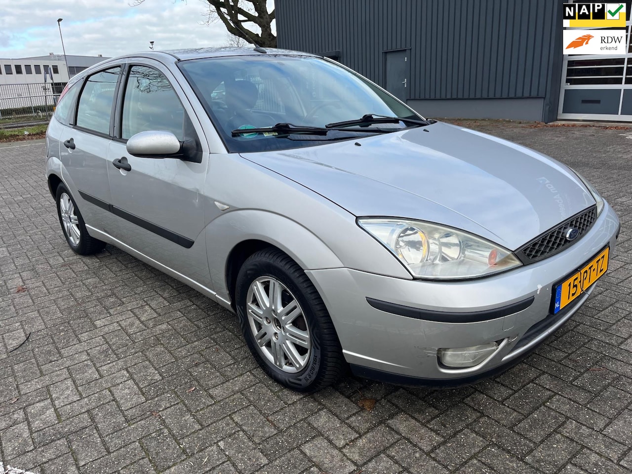 Ford Focus - 1.6-16V Futura / nap incl apk! - AutoWereld.nl