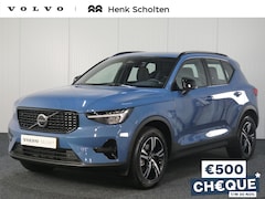 Volvo XC40 - B4 AUT7 198PK Plus Dark, Trekhaak, Verwarmbare Voorruit, Achteruitrijcamera, Parkeersensor