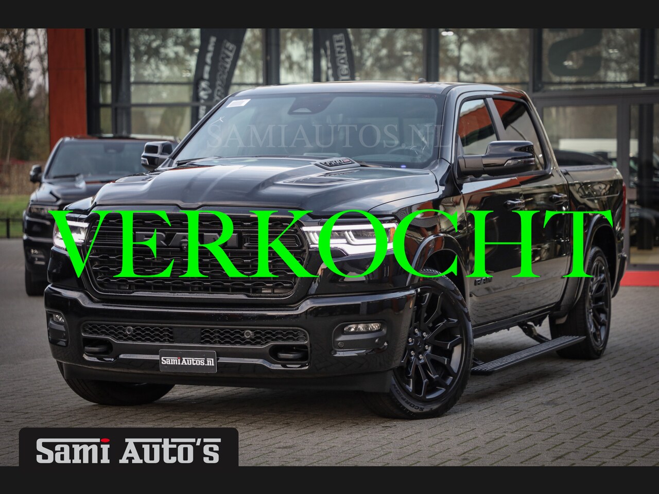 Dodge Ram 1500 - LIMITED NIGHT 540PK 706 Nm 2025 | XB9 | MASSAGE | BOM VOL | CREW CAB | DUBBELE CABINE | GR - AutoWereld.nl