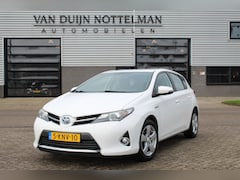 Toyota Auris - 1.8 Hybrid Aspiration / Navigatie / Camera / N.A.P