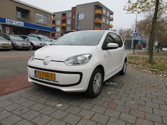 Volkswagen Up! - 1.0 60PK Move up Airco