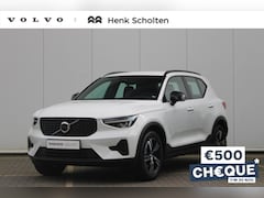 Volvo XC40 - B4 AUT7 197PK Plus Dark, Trekhaak, Verwarmbare Voorruit, Achteruitrijcamera, Parkeersensor