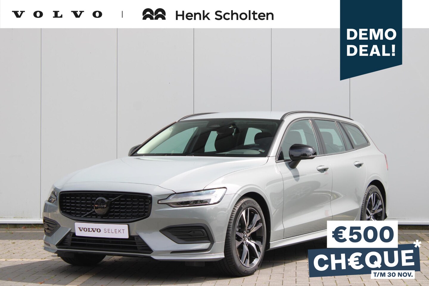 Volvo V60 - B4 197PK Essential Edition, Glossy Black Logo's, Adaptieve Cruise Control met Stuurhulp, B - AutoWereld.nl