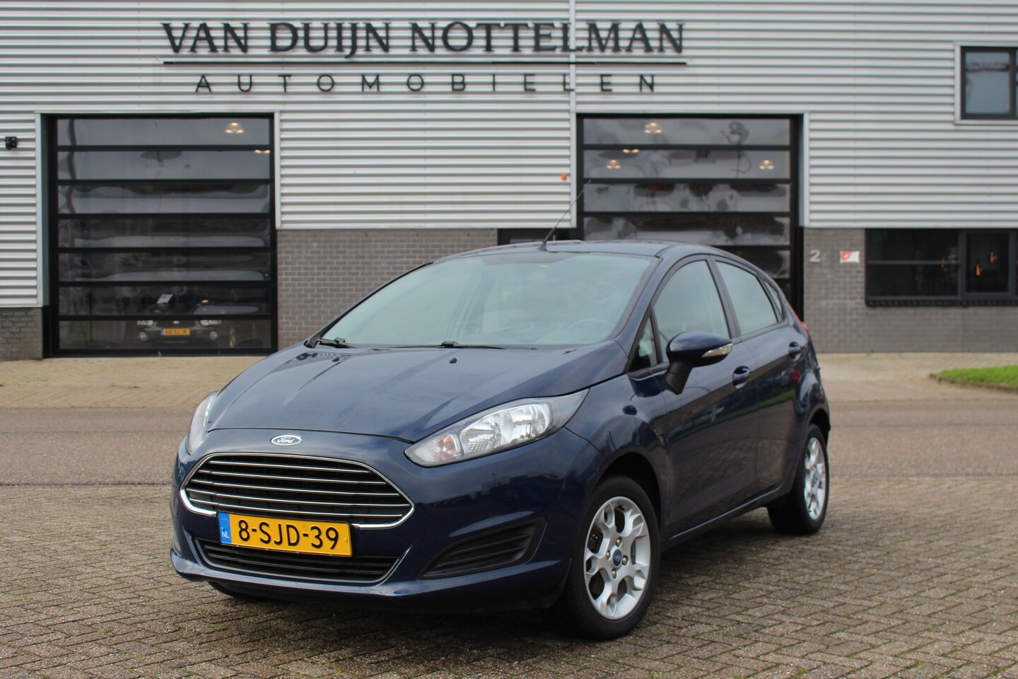 Ford Fiesta - 1.0 Style / Airco / LMV 15" / PDC / N.A.P. - AutoWereld.nl