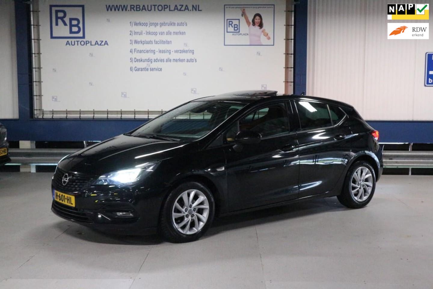 Opel Astra - 1.2 S-DAK / NAVI / CAMS / PARKEER FUNCTIE / STOELVERWARMING ! ! ! - AutoWereld.nl