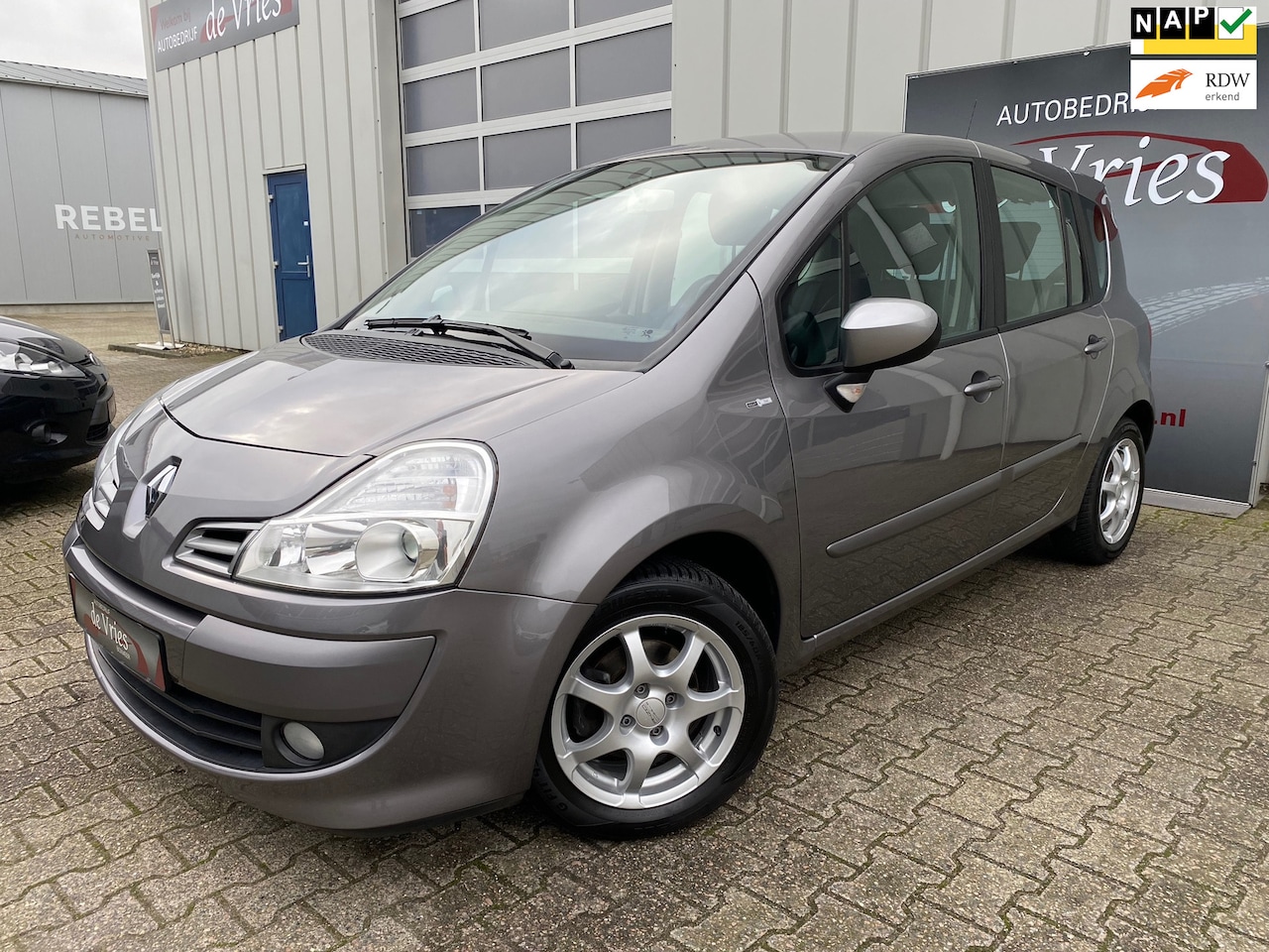 Renault Grand Modus - 1.2 TCE Night & Day / Airco / Cruise / LMV - AutoWereld.nl