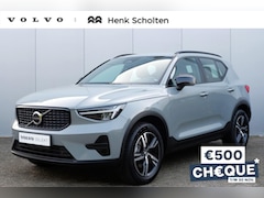 Volvo XC40 - B4 AUT7 198PK Plus Dark, Trekhaak, Verwarmbare Voorruit, Achteruitrijcamera, Parkeersensor