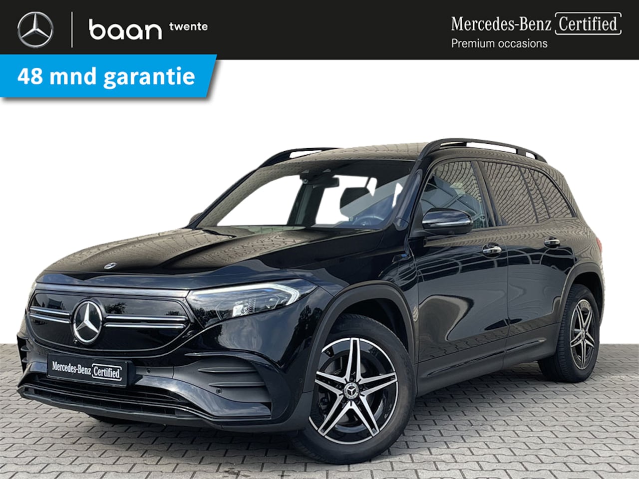 Mercedes-Benz EQB - 300 4-Matic AMG Line 67 kWh l Panoramadak l Dodehoek l Head-up l 360° Camera - AutoWereld.nl