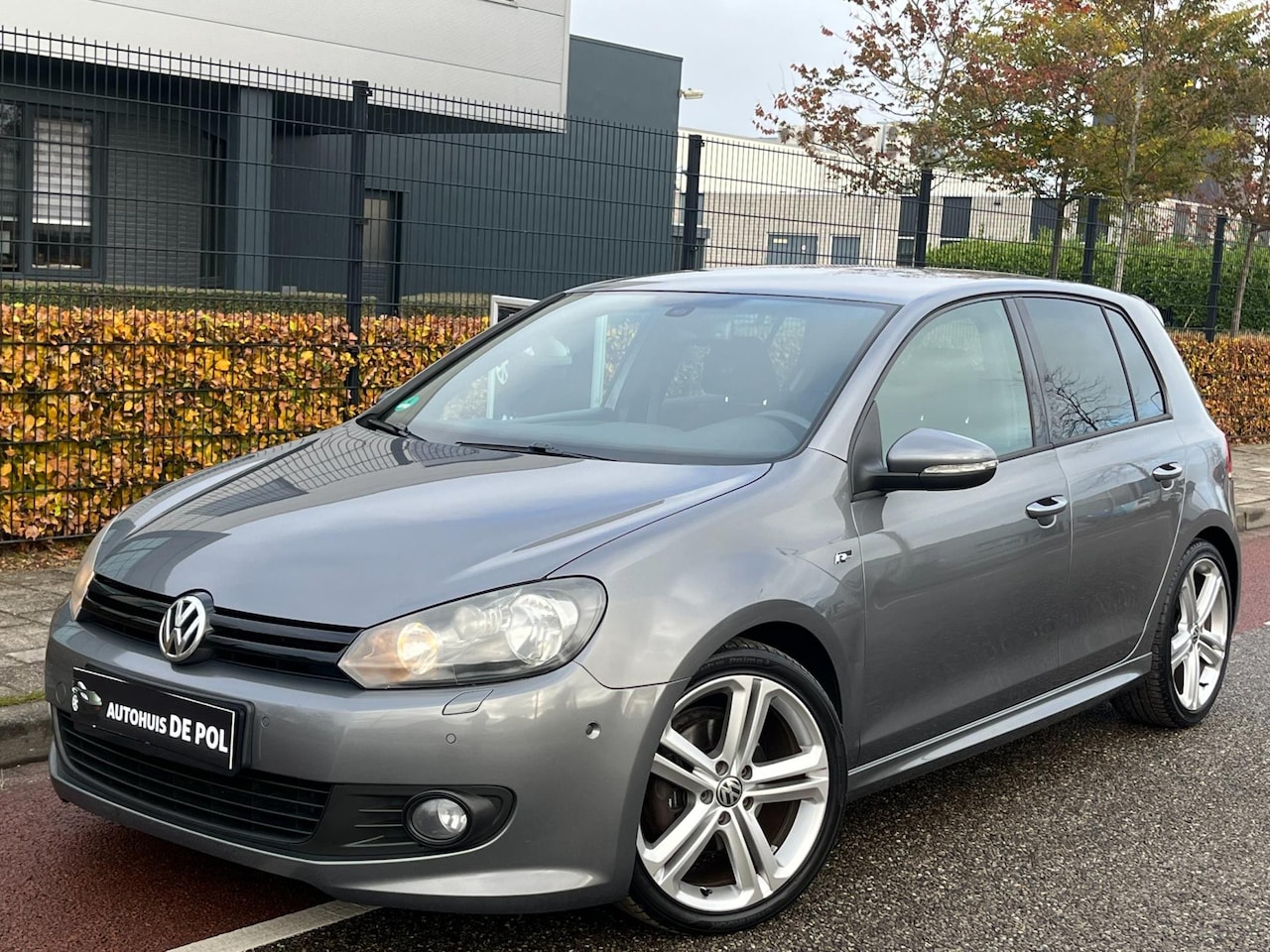 Volkswagen Golf - 1.4 TSI Highline R-line Cruise/Climate-control - AutoWereld.nl