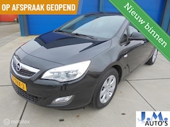 Opel Astra - 1.4 Turbo Business Edition