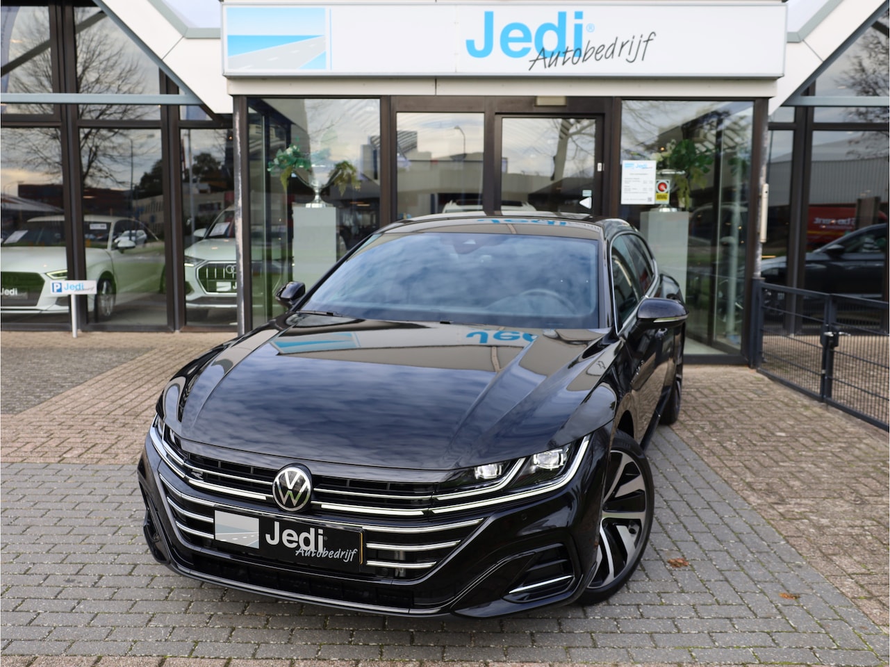 Volkswagen Arteon - SB R-line 2.0 TSI 140kw/190pk DSG7 - AutoWereld.nl