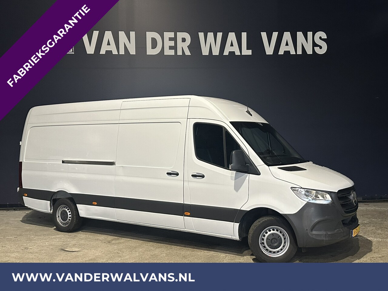 Mercedes-Benz Sprinter - 317 CDI 170pk L3H2 Euro6 Airco | Camera | Cruisecontrol | Apple Carplay | Stoelverwarming, - AutoWereld.nl