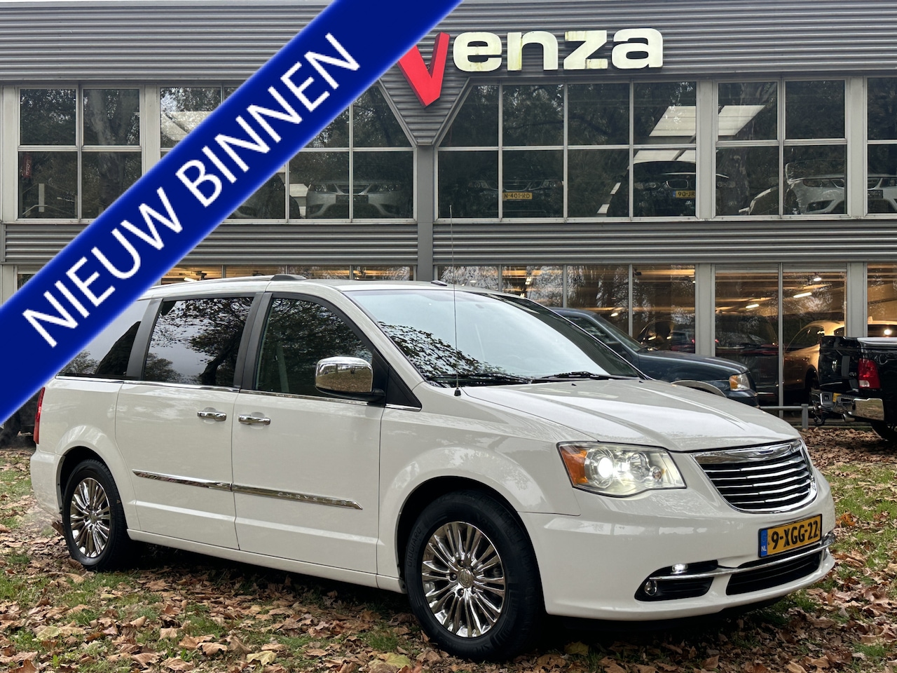 Chrysler Grand Voyager - Limited Stow&Go 3.6 V6 - AutoWereld.nl