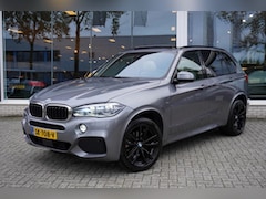 BMW X5 - xDrive30d M-Pakket Trekhaak Pano Dealer-ond. Topstaat