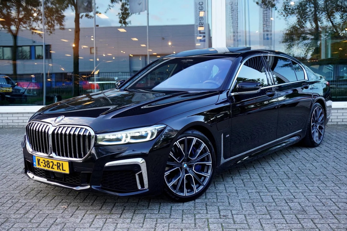 BMW 7-serie - 745Le xDrive M-Sport NL-AUTO BTW 3xTV Voll optie's! - AutoWereld.nl