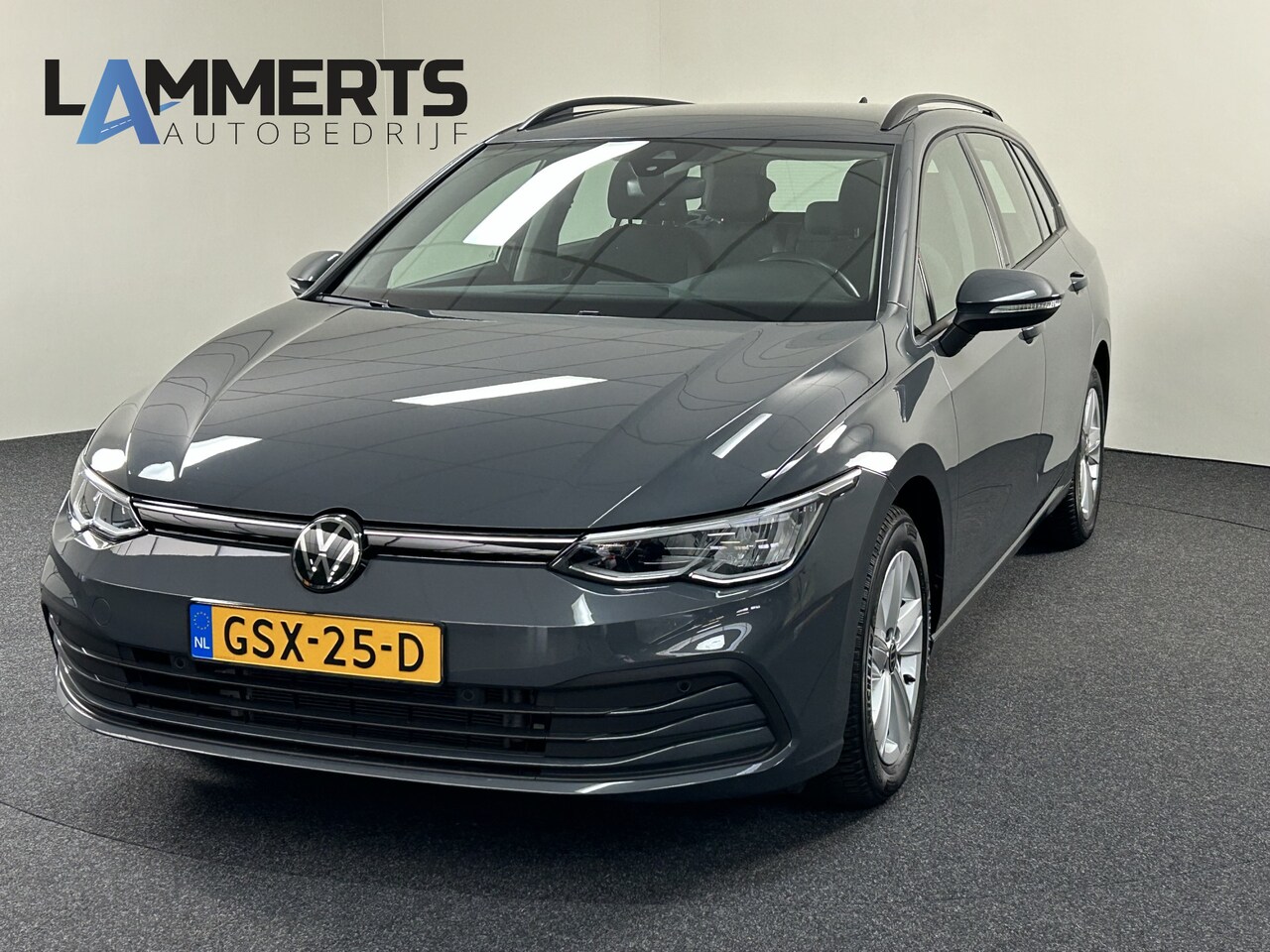 Volkswagen Golf Variant - 1.5 eTSI MEHV 130 PK DSG Life Electr. trekhaak / Navi / Apple Car Play / Led/ Stoel & Stuu - AutoWereld.nl