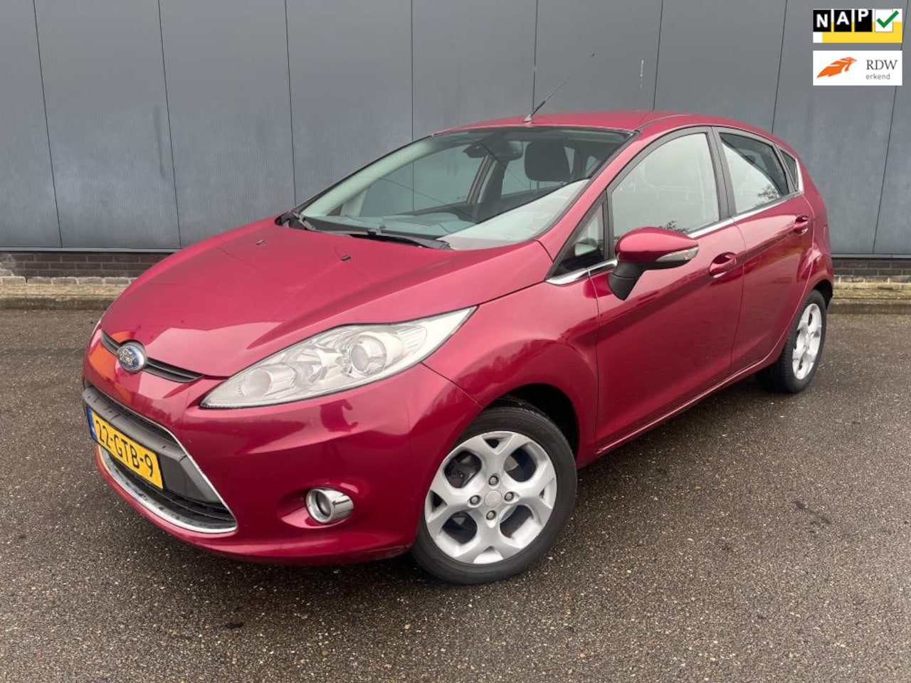 Ford Fiesta - 1.25 Titanium-Bluetooth-LM-Airco-NAP! - AutoWereld.nl