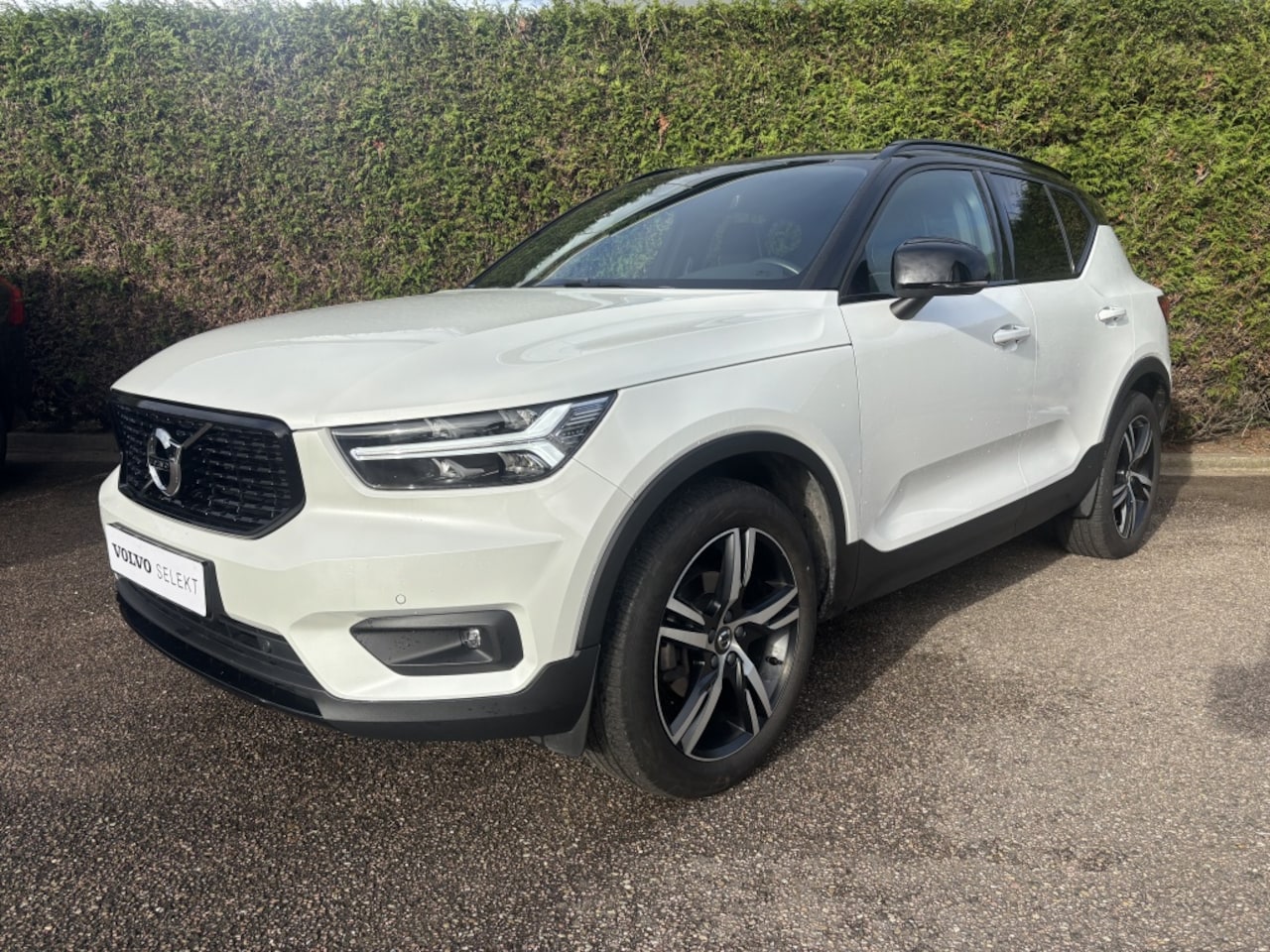 Volvo XC40 - 1.5 T2 R-Design 1.5 T2 R-Design - AutoWereld.nl