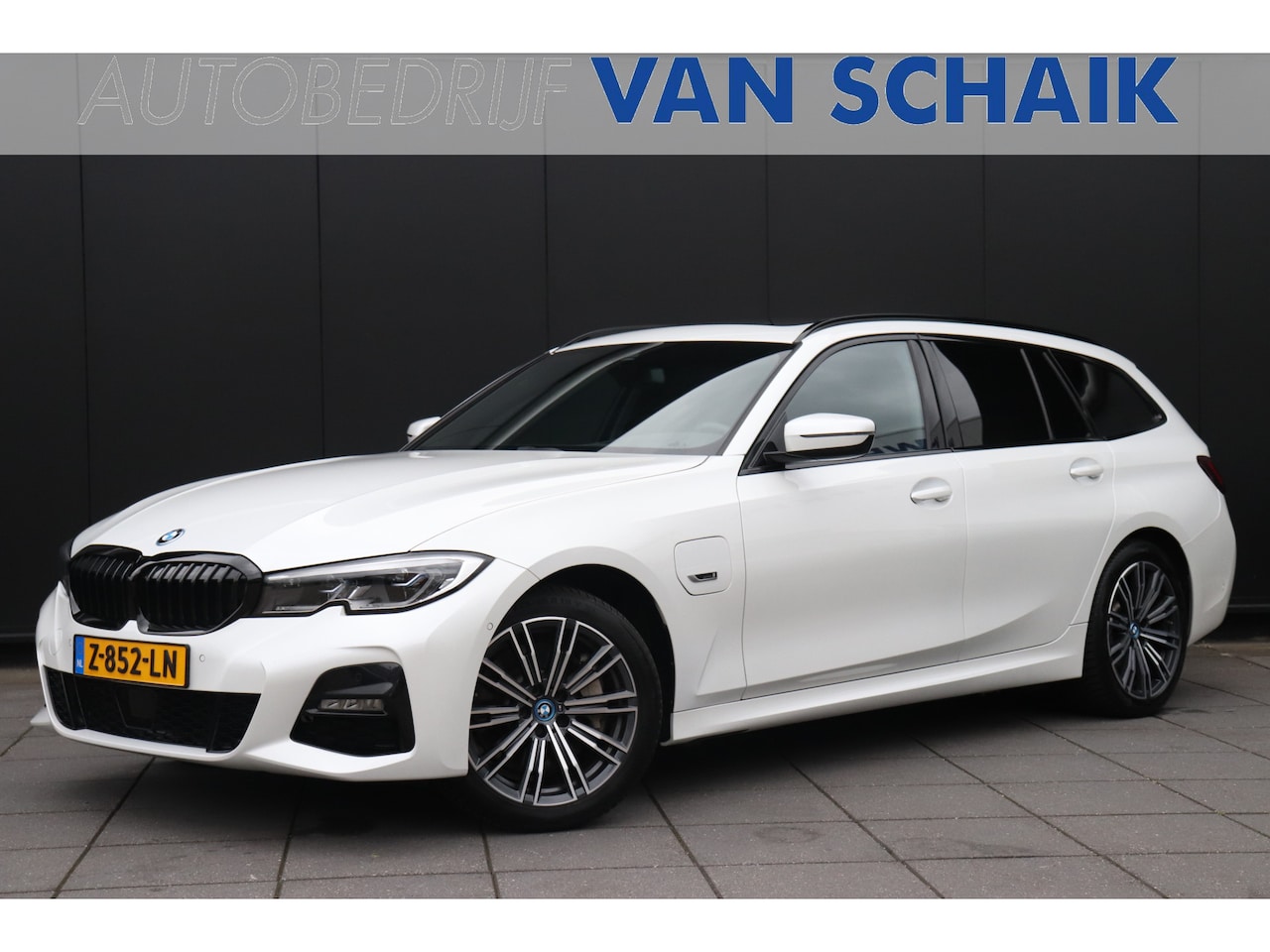 BMW 3-serie Touring - 330e M SPORT PAKKET INCL BTW | HEAD-UP | SCHUIFDAK | VIRTUAL COCKPIT | CAMERA | NAVI | CRU - AutoWereld.nl