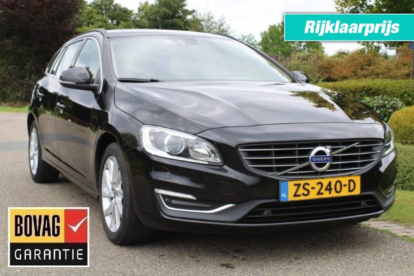 Volvo V60 - 2.0T6 AWD 306pk R-Design ECC/cruise/navi/schuifdak/leer/trekhaak - AutoWereld.nl