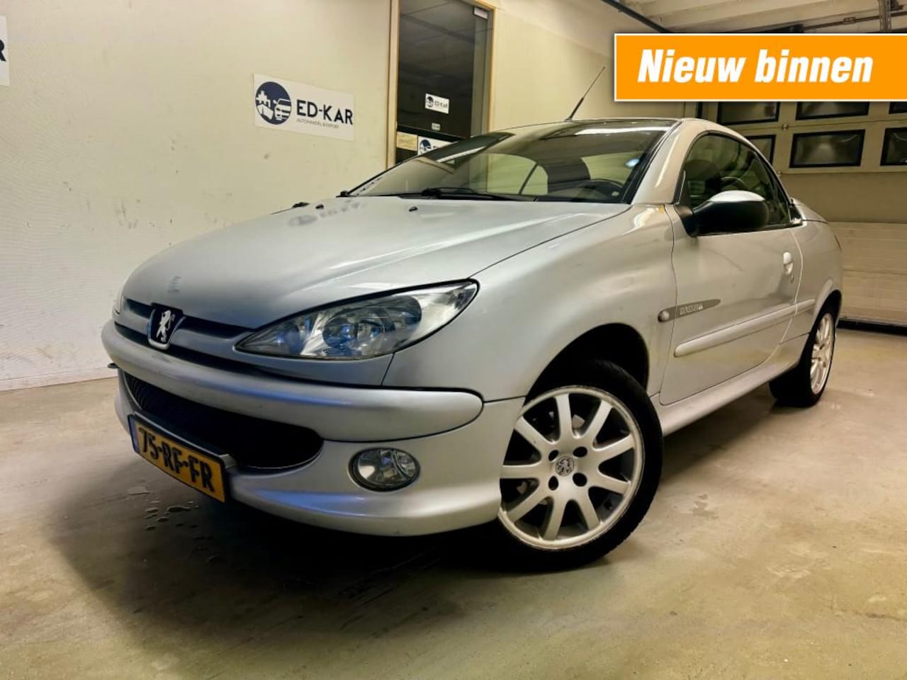 Peugeot 206 - CC 1.6-16V CABRIO CLIMA LMV NAP APK - AutoWereld.nl