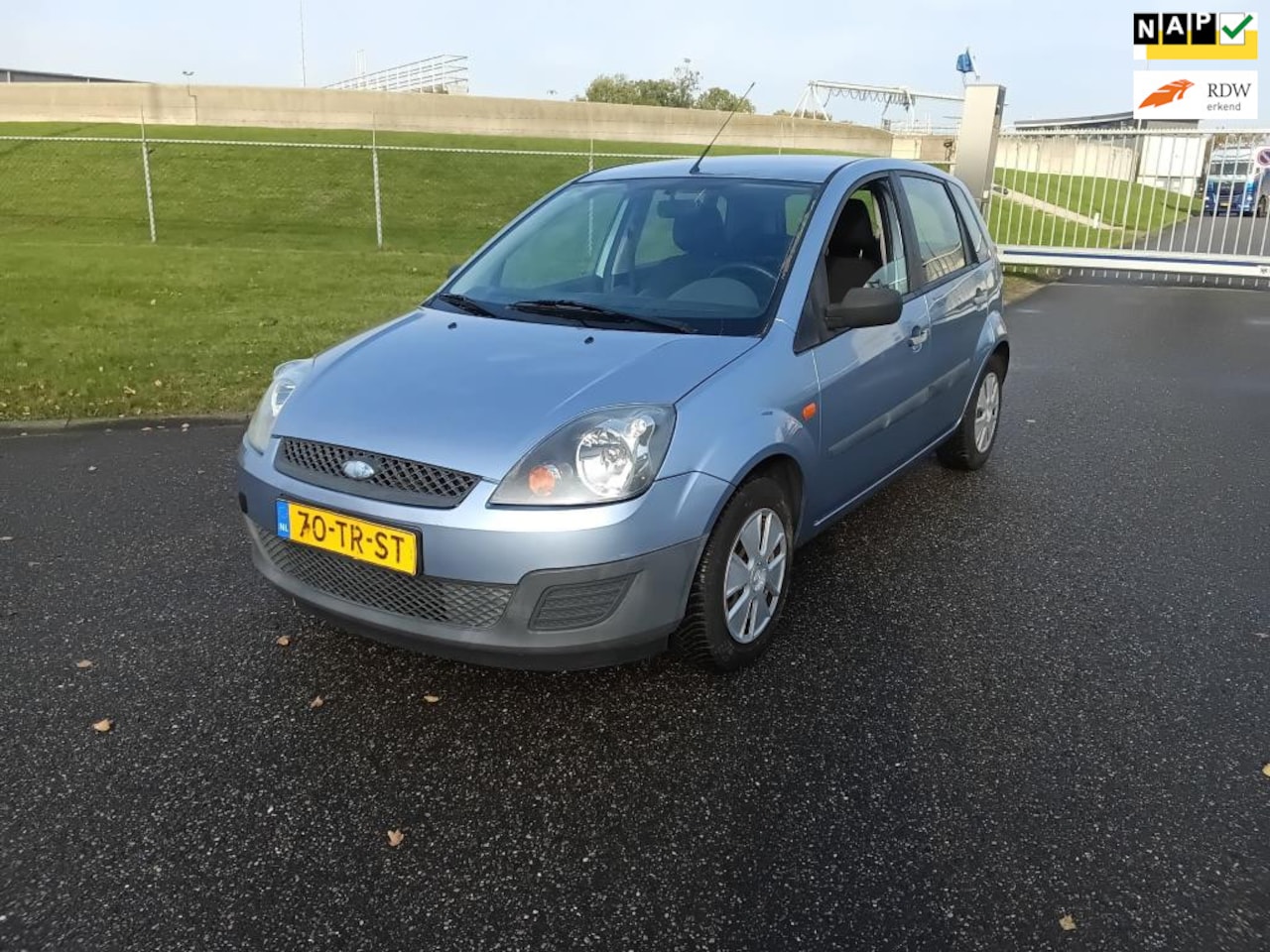 Ford Fiesta - 1.25-16V Ambiente 1.25-16V Ambiente - AutoWereld.nl