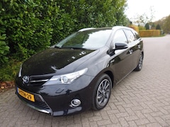 Toyota Auris - 1.8 - Hybrid Lease+ CRUISE NAVI PANO ECC