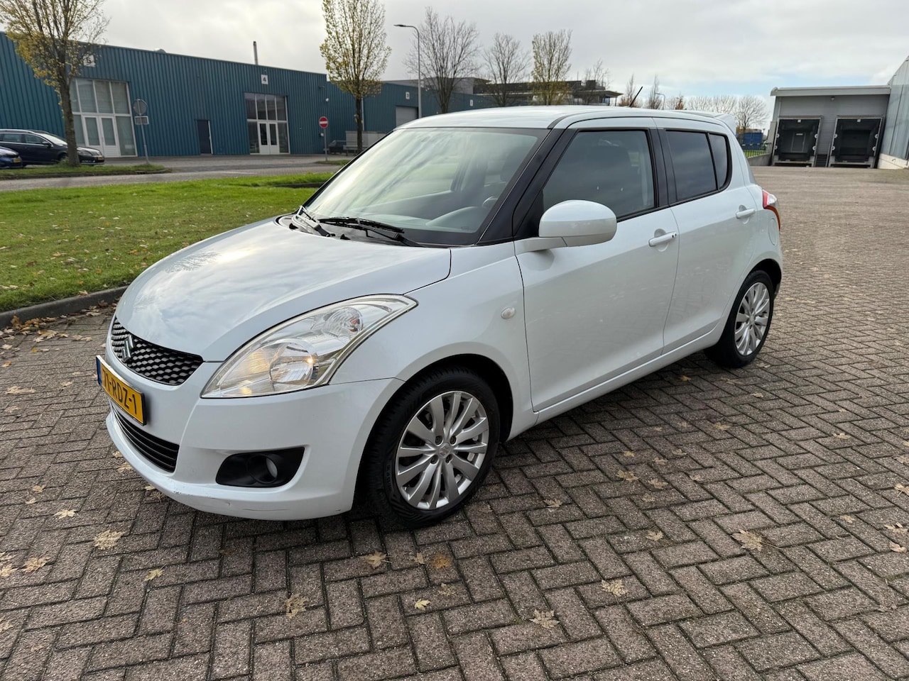 Suzuki Swift - 1.2 Exclusive 1.2 Exclusive - AutoWereld.nl