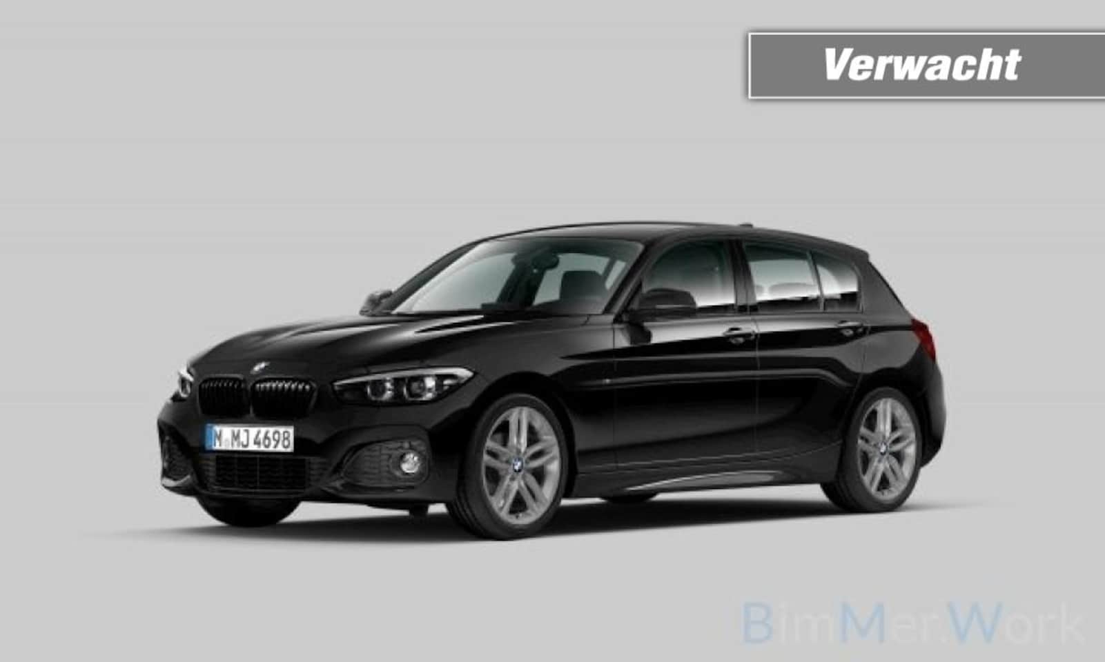 BMW 1-serie - 118i M Sport 118i M-Sport,LED,Leer,NaviPro,Camera,Stoelverw,Clima,Cruise,Deal - AutoWereld.nl