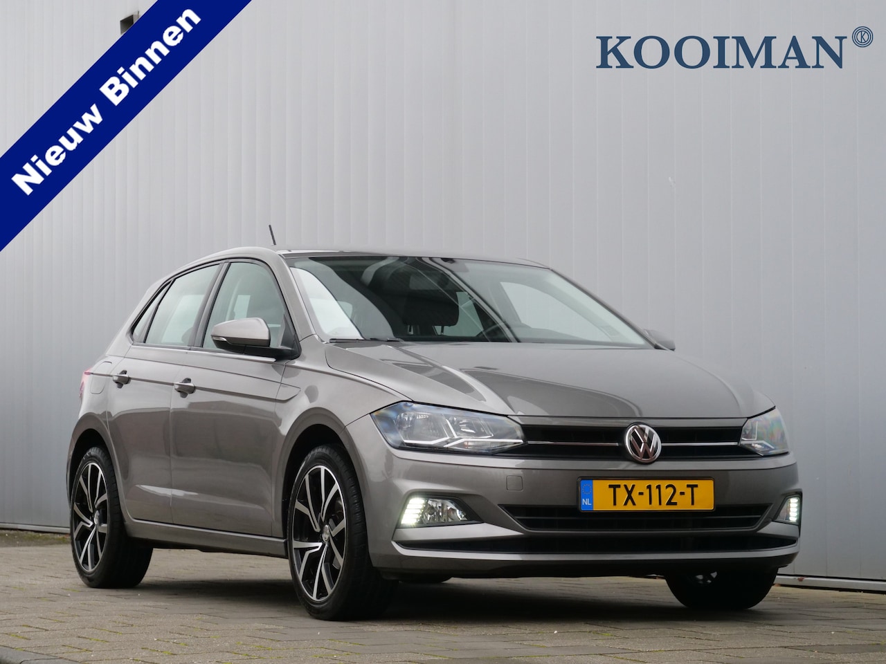 Volkswagen Polo - 1.0 TSI Comfortline 96 Pk Navigatie / Apple Carplay / DAB - AutoWereld.nl