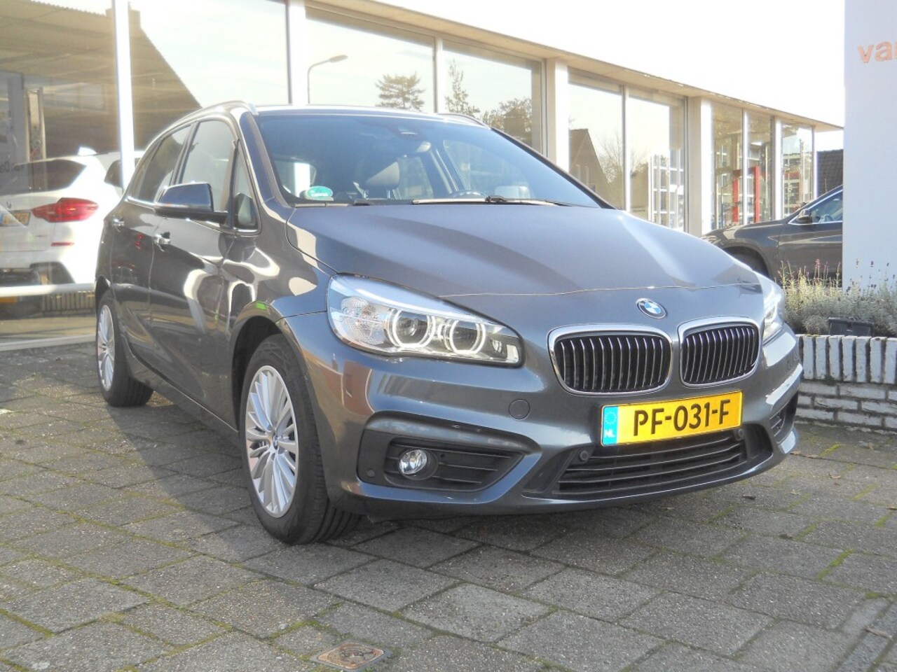 BMW 2-serie Active Tourer - 218i High Executive 218i High Executive - AutoWereld.nl