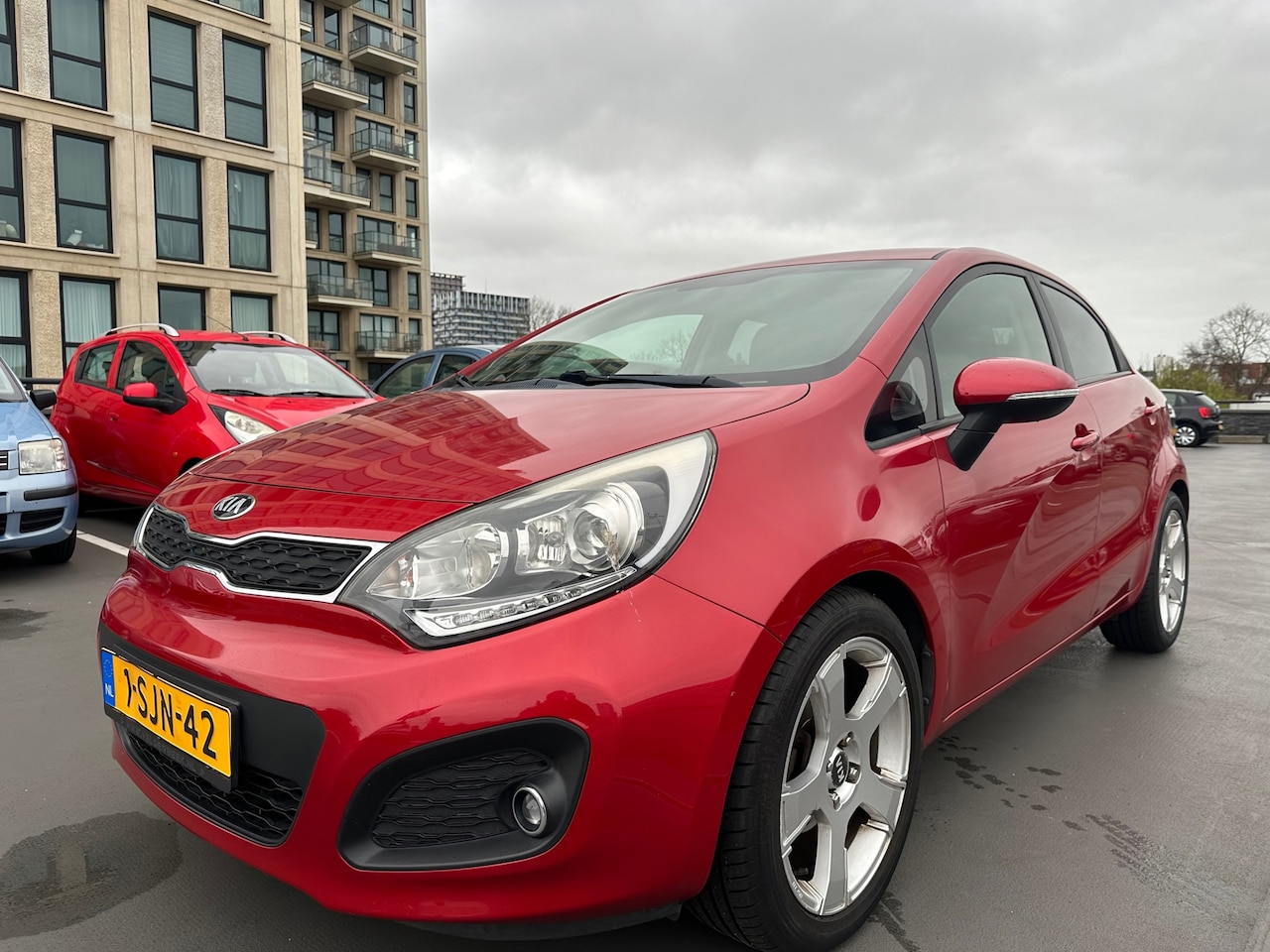 Kia Rio - 1.2 CVVT Super Pack Keyless Cruise Clima PDC LMV Vol Optie - AutoWereld.nl