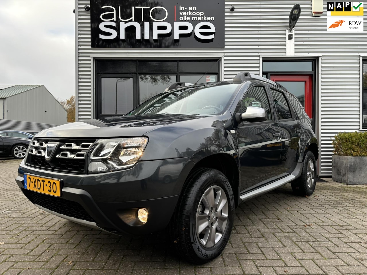 Dacia Duster - 1.2 TCe 4x2 Prestige -AIRCO-CRUISECONTROL-NAVI-BLUETOOTH-TREKHAAK-1400 KG TREKGEWICHT-ORIG - AutoWereld.nl